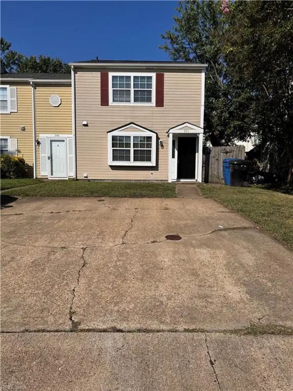 751 Spence Cir, Virginia Beach