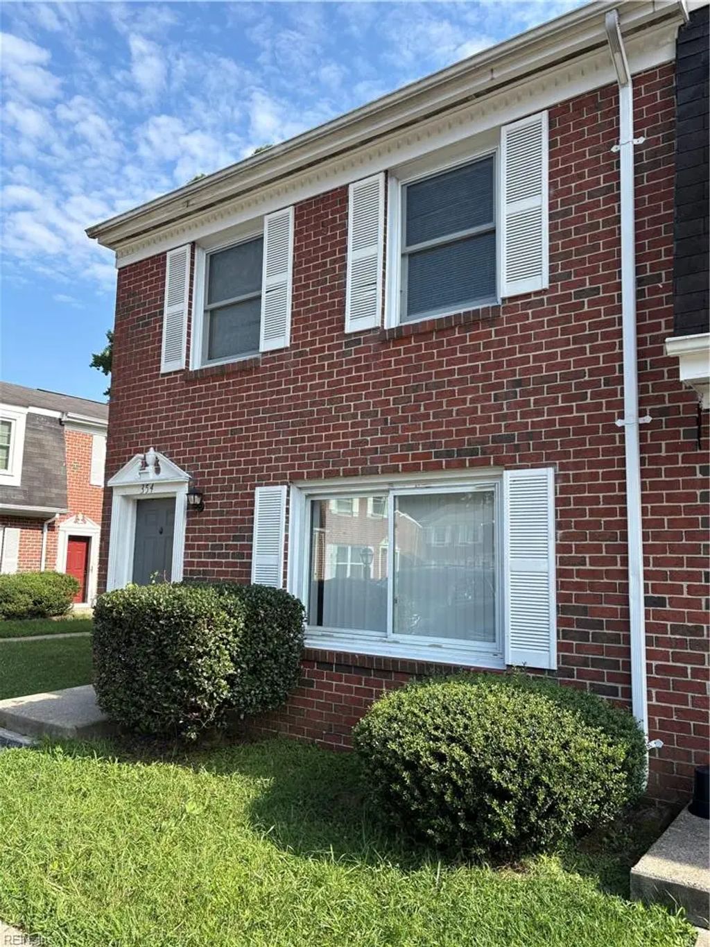 354 Susan Constant Dr, Newport News