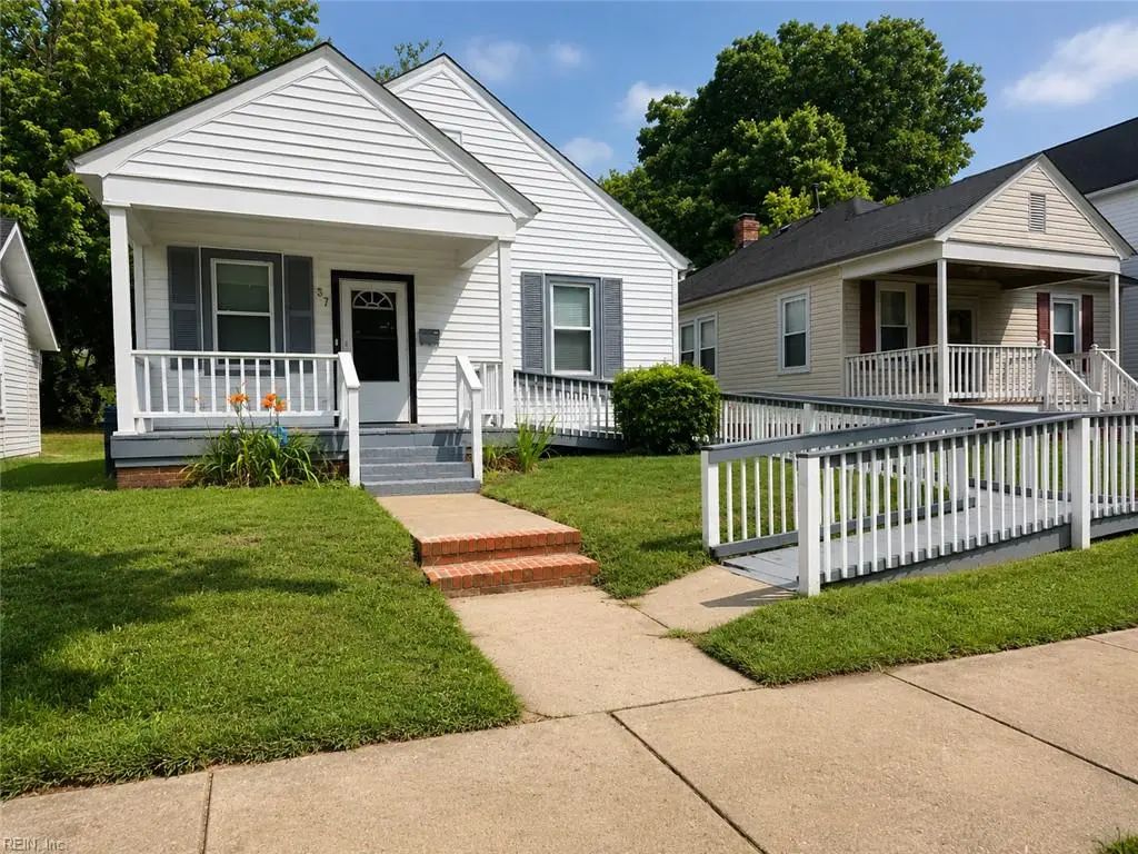 37 Sycamore Ave, Newport News
