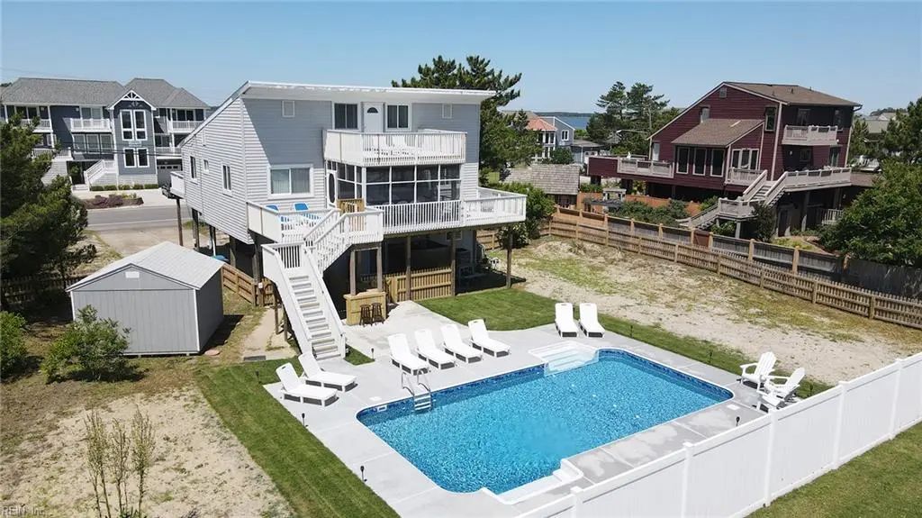 3520 Sandpiper Road Rd, Virginia Beach
