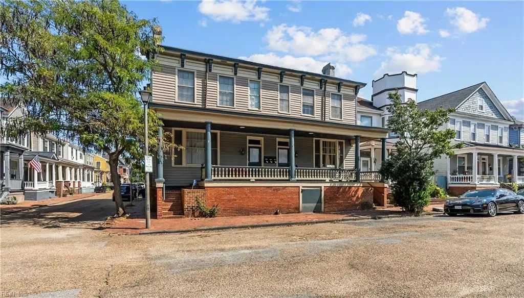403 Dinwiddie St, Portsmouth