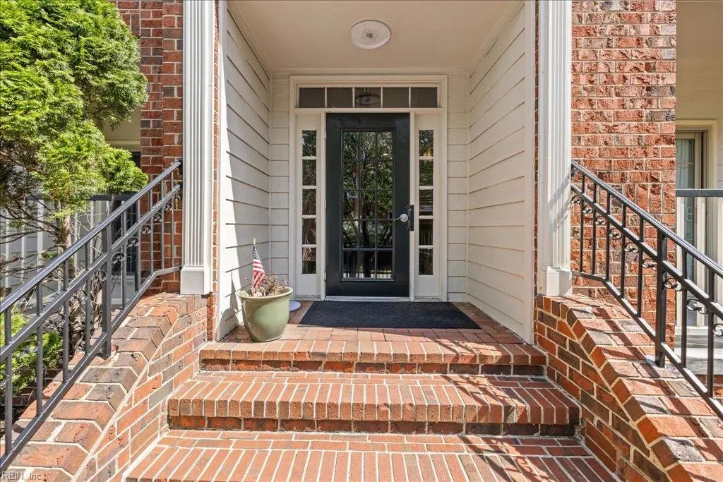 300 Yarmouth St, Norfolk