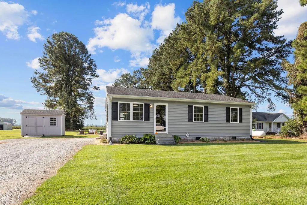 28016 Beale Rd, Southampton County