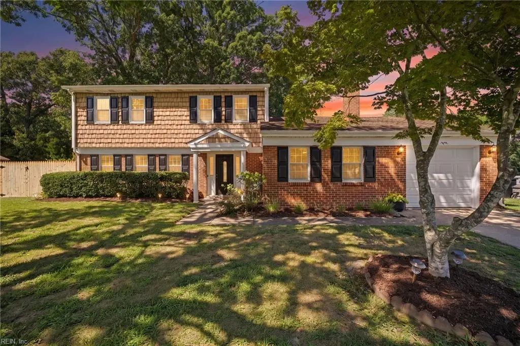 845 Saint James Dr, Virginia Beach