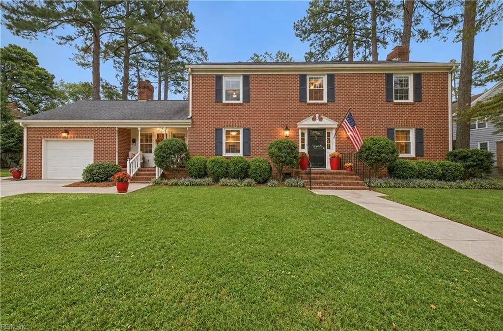7312 Colony Point Rd, Norfolk