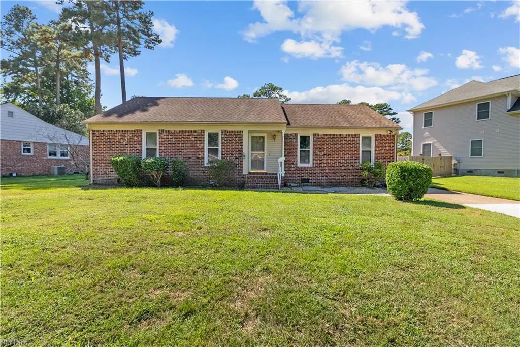 2824 Augusta Cir, Virginia Beach