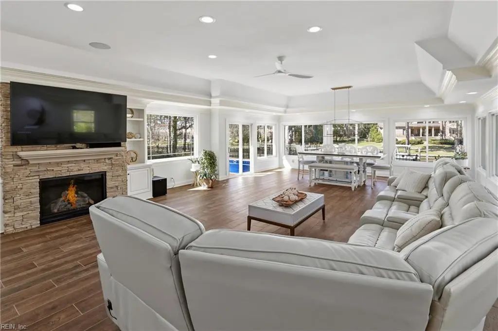 1252 Tanager Trl, Virginia Beach