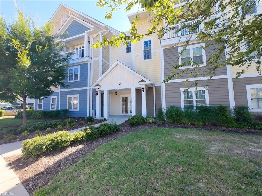 1016 Thoroughgood Way, Chesapeake