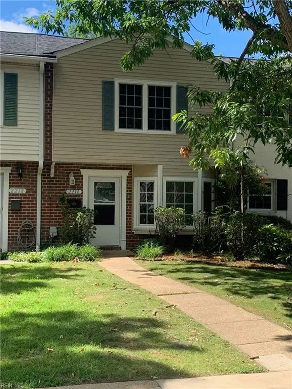 2216 Windom Pl, Virginia Beach