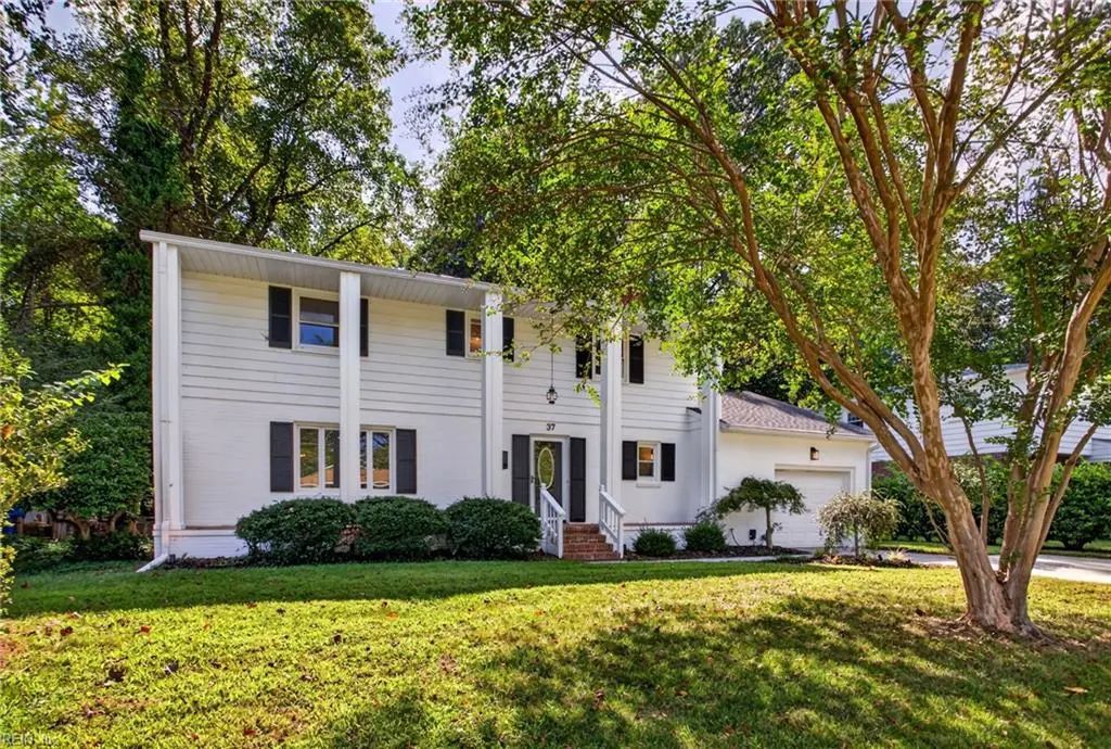 37 Indian Springs Dr, Newport News