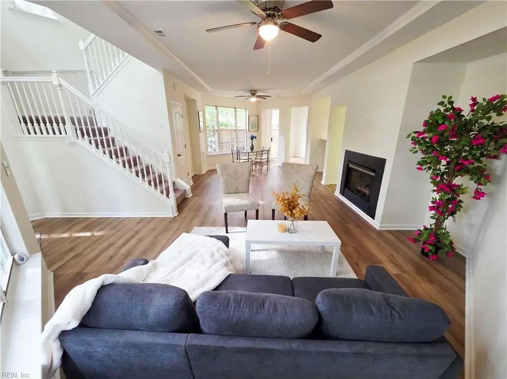800 Oak Springs Ct, Newport News
