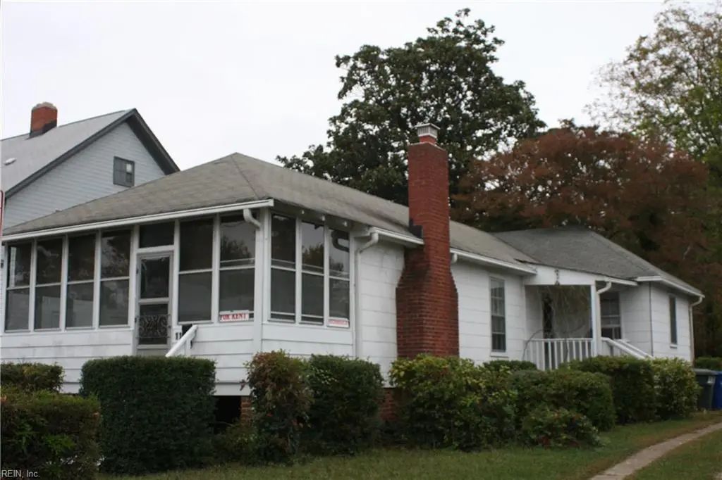 110 Maple Ave, Newport News
