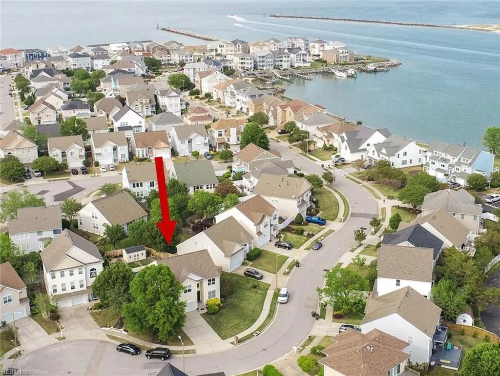 9559 Bay Point Dr, Norfolk