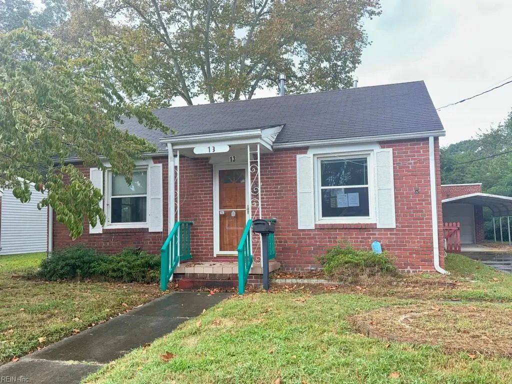 13 N Colin Dr, Portsmouth