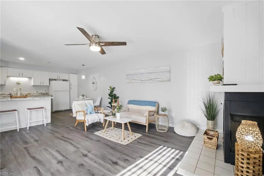 433 Marsh Duck Way, Virginia Beach