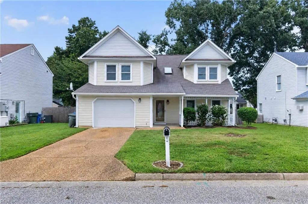 431 Warner Hall Pl, Newport News