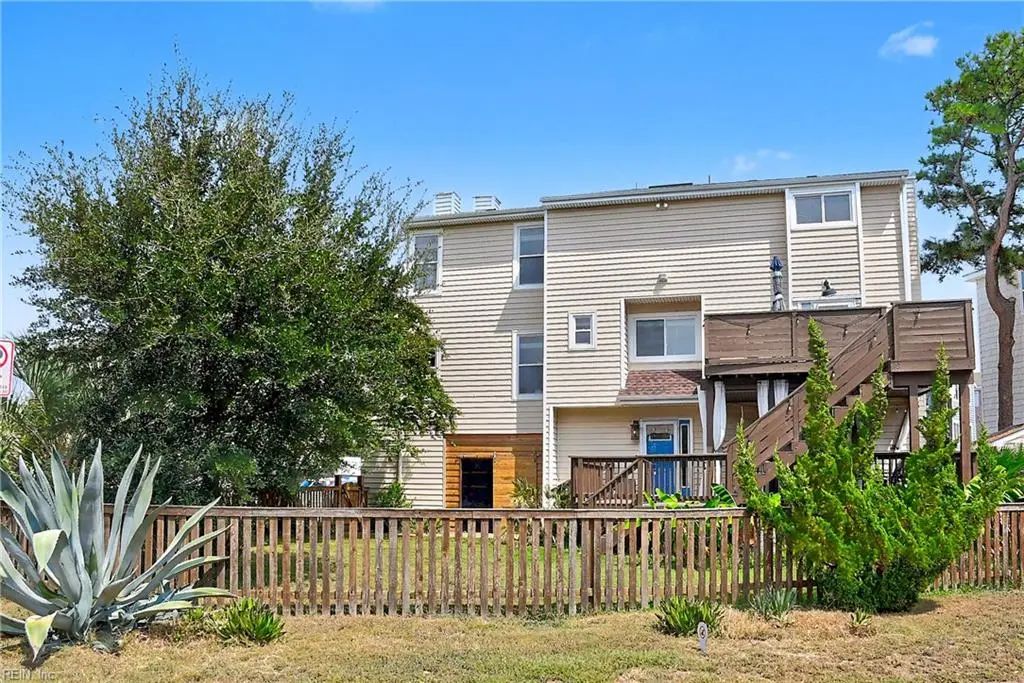 2220 Roanoke Ave, Virginia Beach