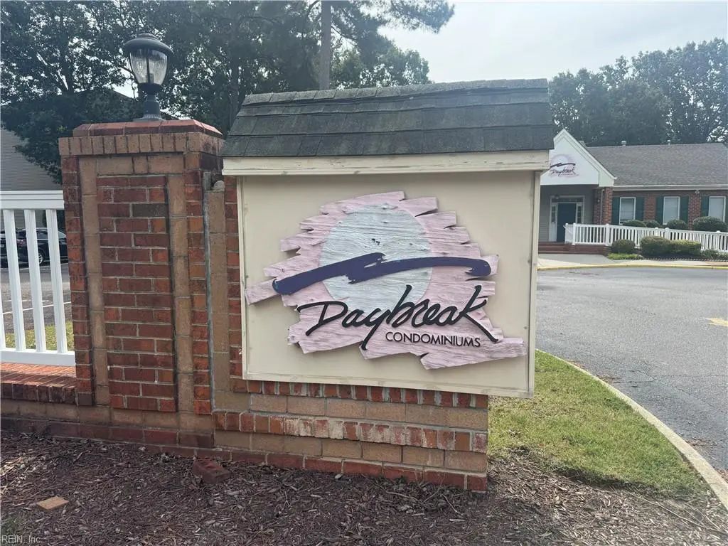 808 First Light Ct, Newport News