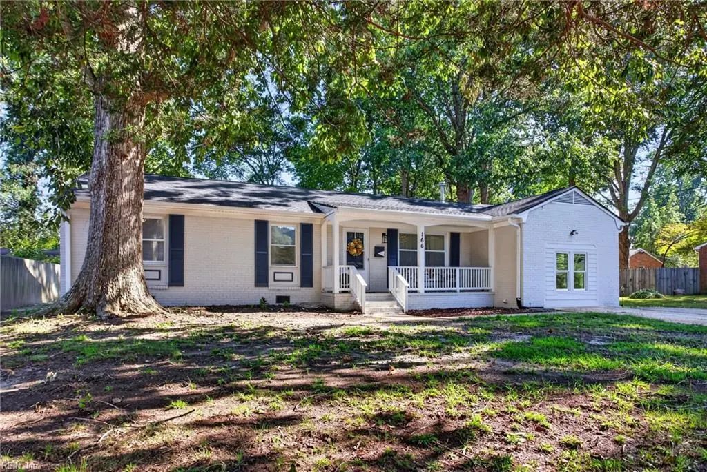 166 Beechmont Dr, Newport News