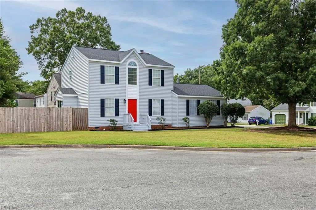 714 Trails Ln, Newport News