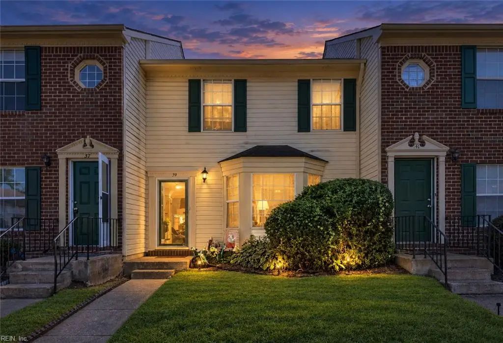 39 S Gawain Way, Hampton
