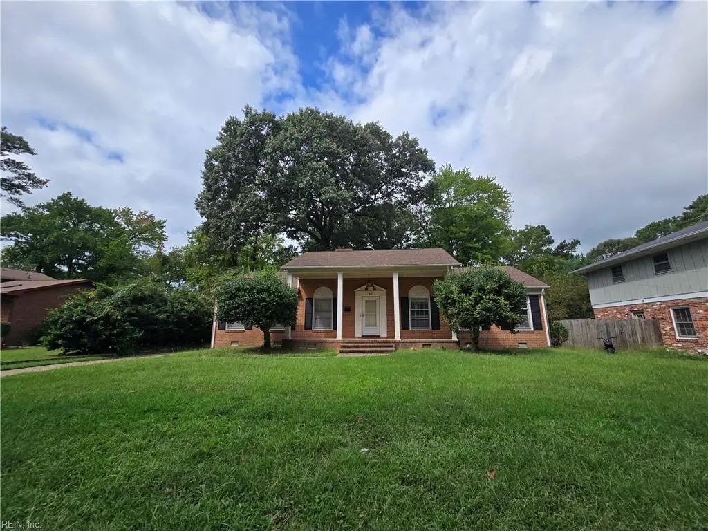 49 Peters Ln, Newport News
