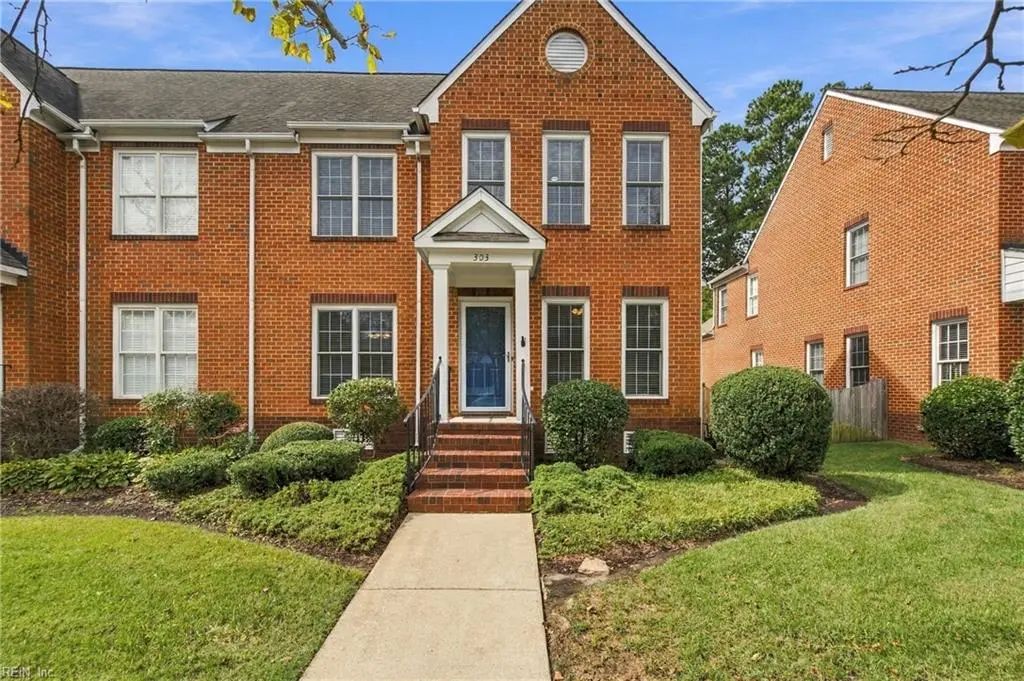 303 Herman Melville Ave, Newport News