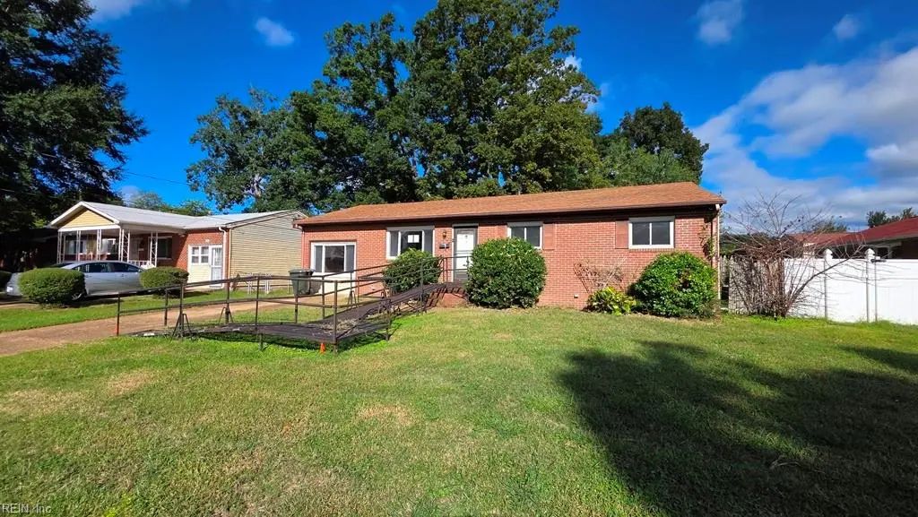 139 Ruston Dr, Newport News