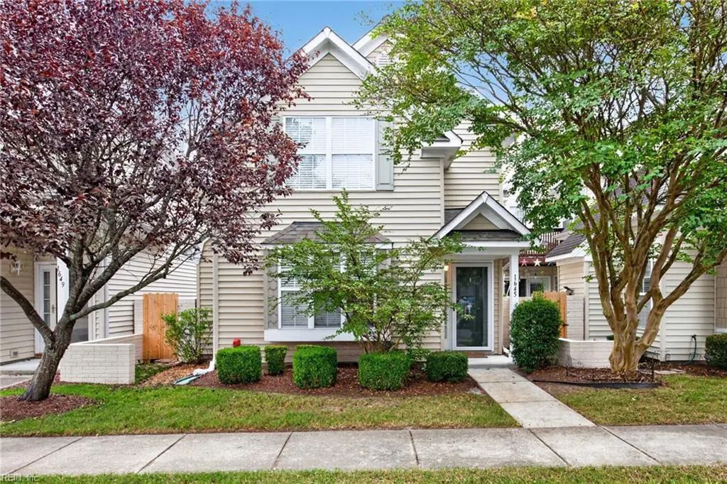 1645 Wynd Crest Way, Virginia Beach