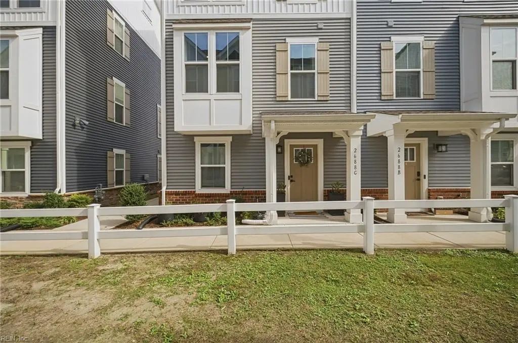 2688 Azalea Garden Rd, Norfolk