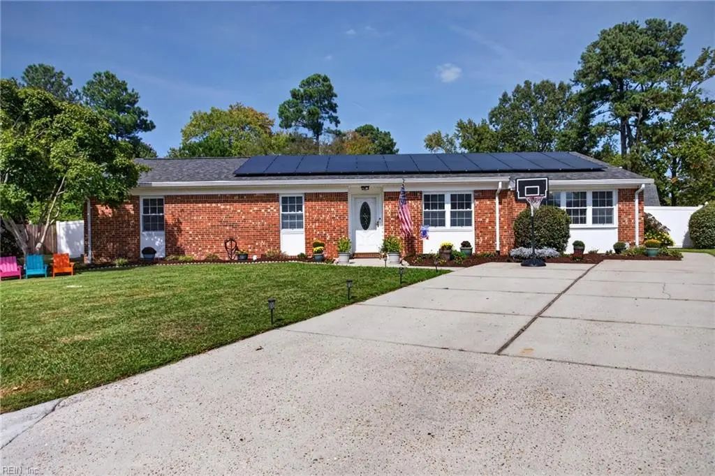 444 Beverly Pl, Virginia Beach