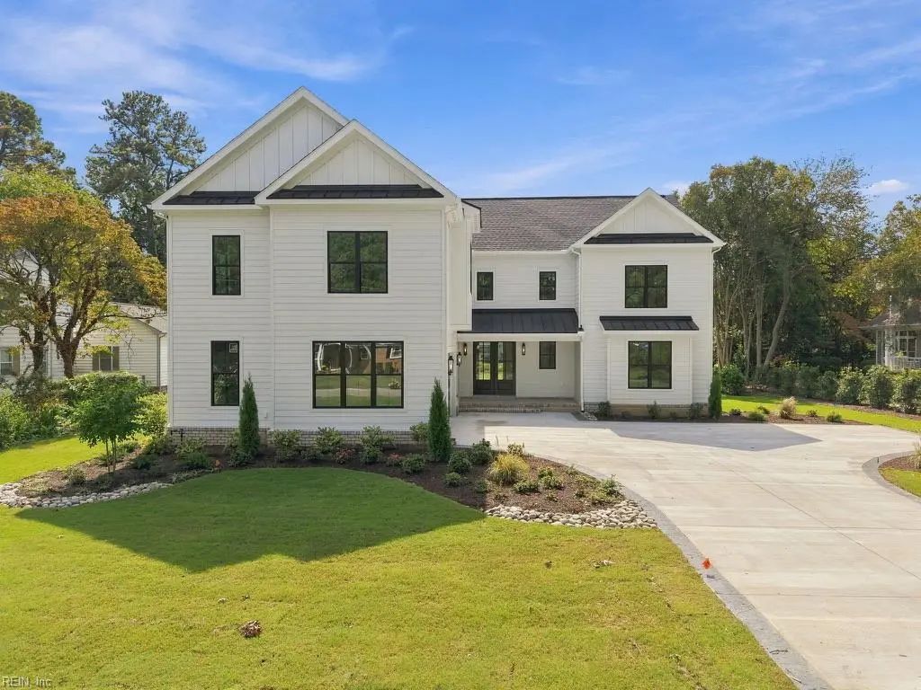 1121 Windsor Rd, Virginia Beach