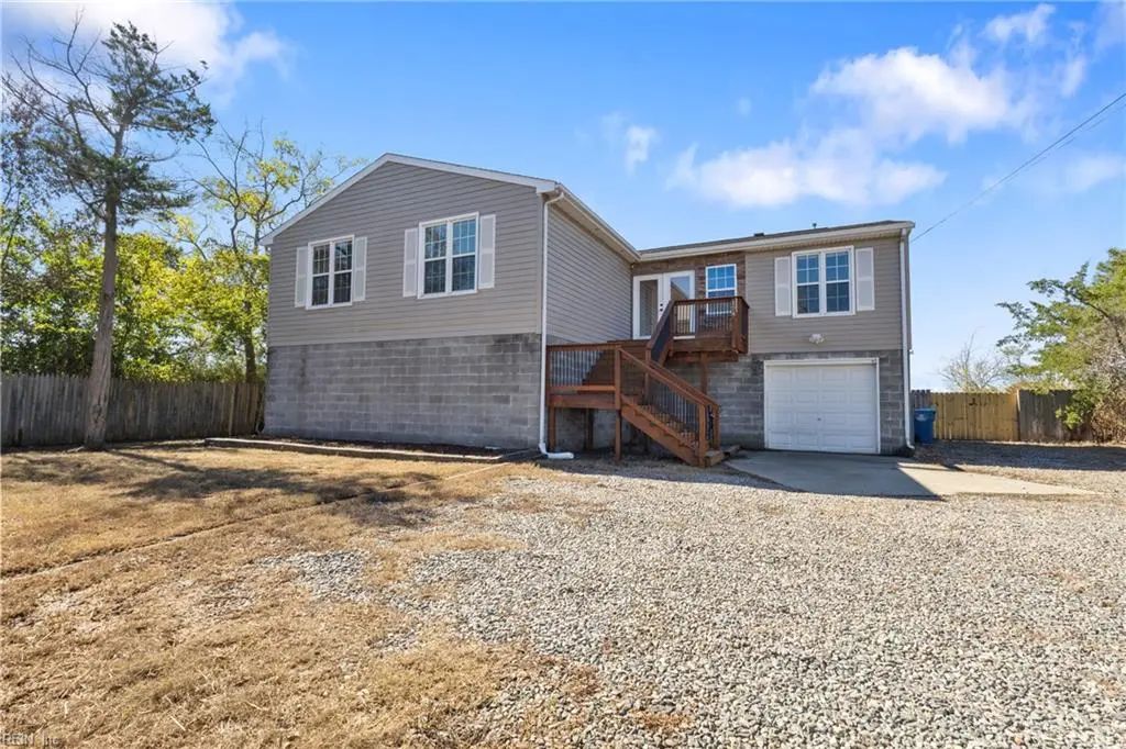 174 Messick Rd, Poquoson
