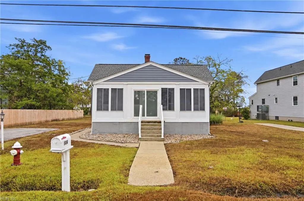 104 Messick Rd, Poquoson