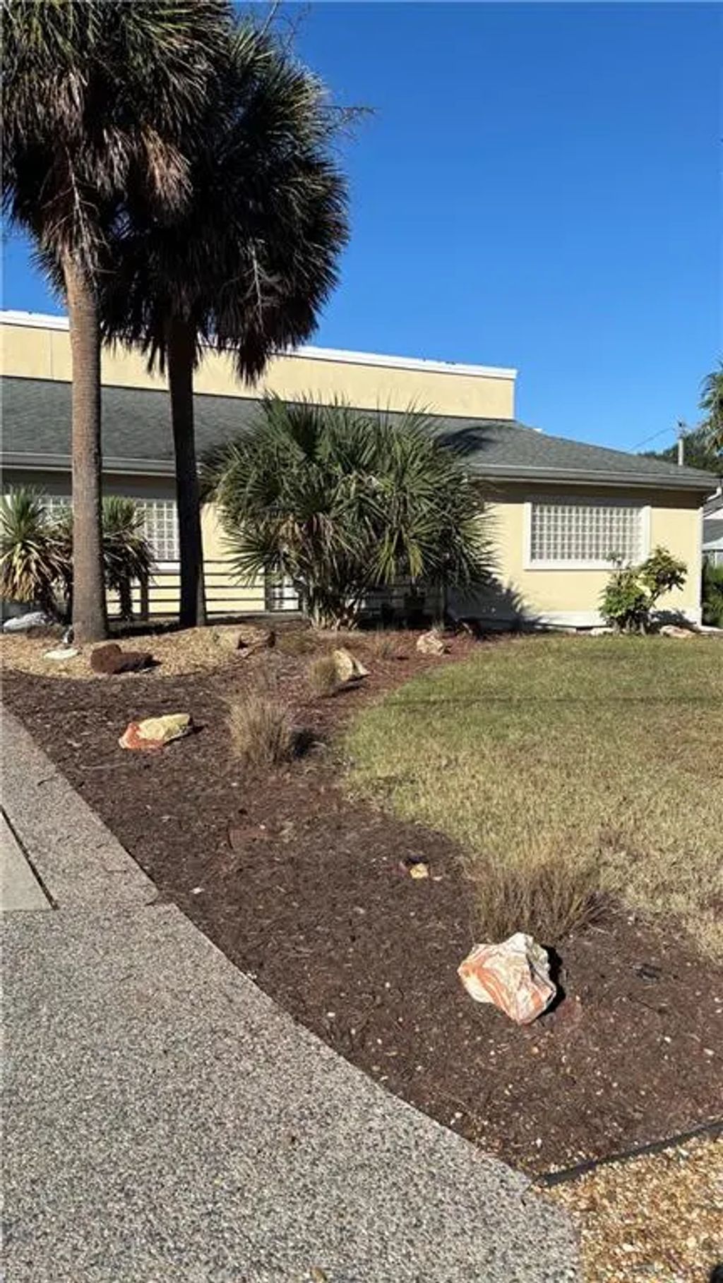 2115 Lynnhaven Cir, Virginia Beach
