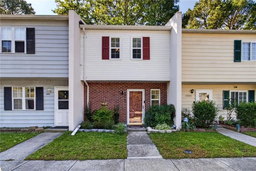 12757 Woodside Ln, Newport News