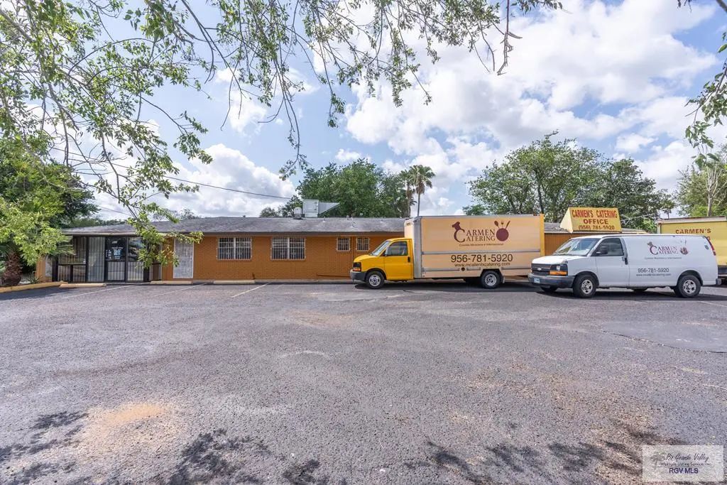 901 N Cage Blvd, N 1-2-w 1/2 Of 9, PHARR