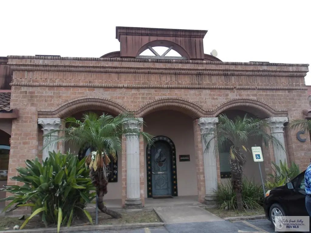 1906 E Tyler Ave., HARLINGEN