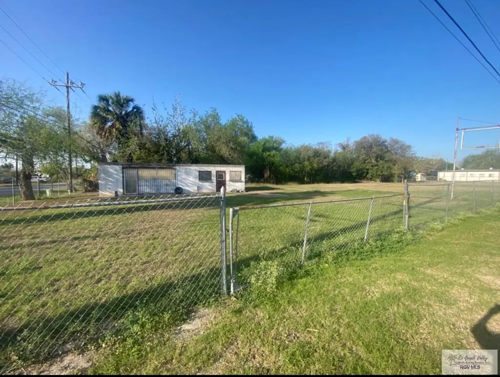 12519 Us Highway 281, LA FERIA