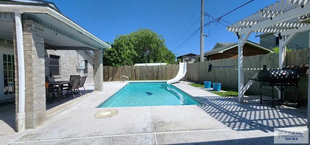 699 Truman Dr., BROWNSVILLE