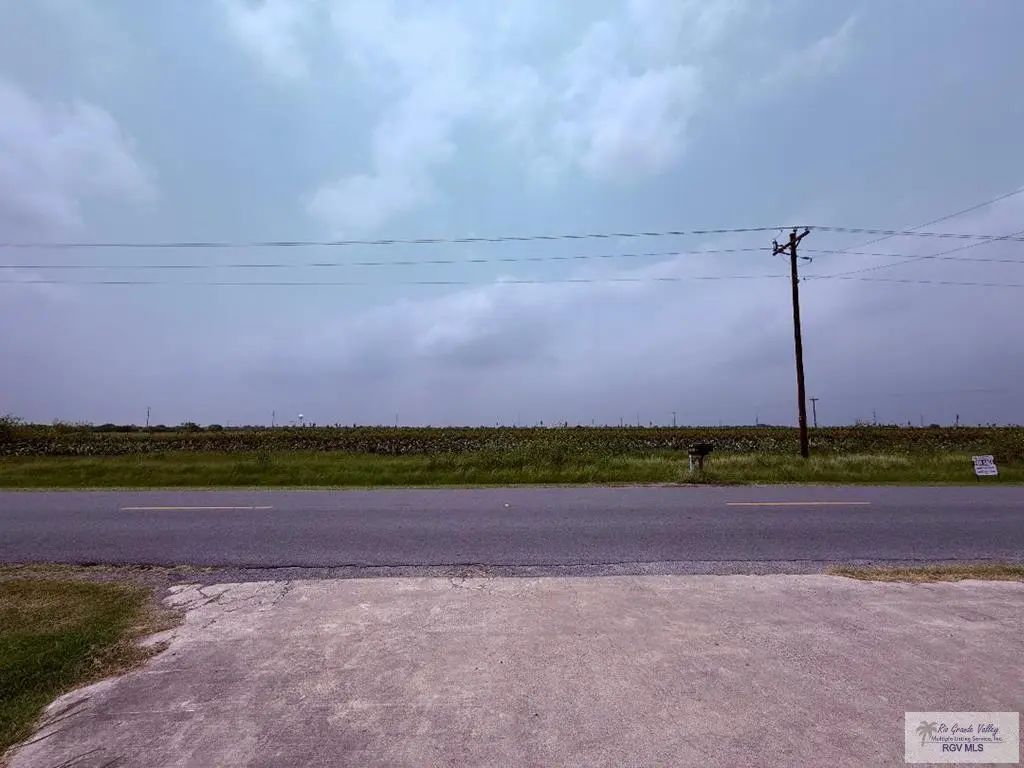 N Sam Houston, SAN BENITO