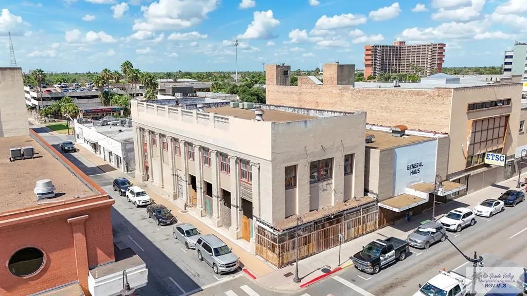 1054 Elizabeth St., BROWNSVILLE