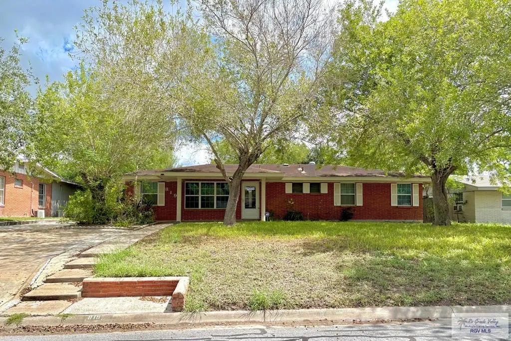 819 Ebony Dr, HARLINGEN