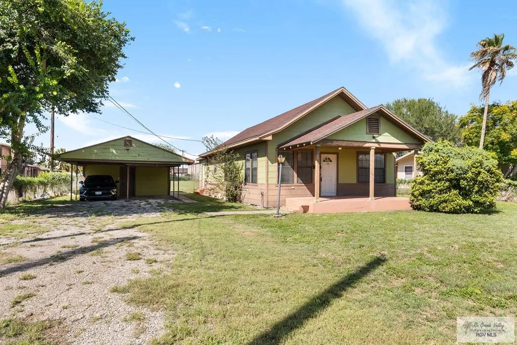 219 E Grimes Ave., HARLINGEN