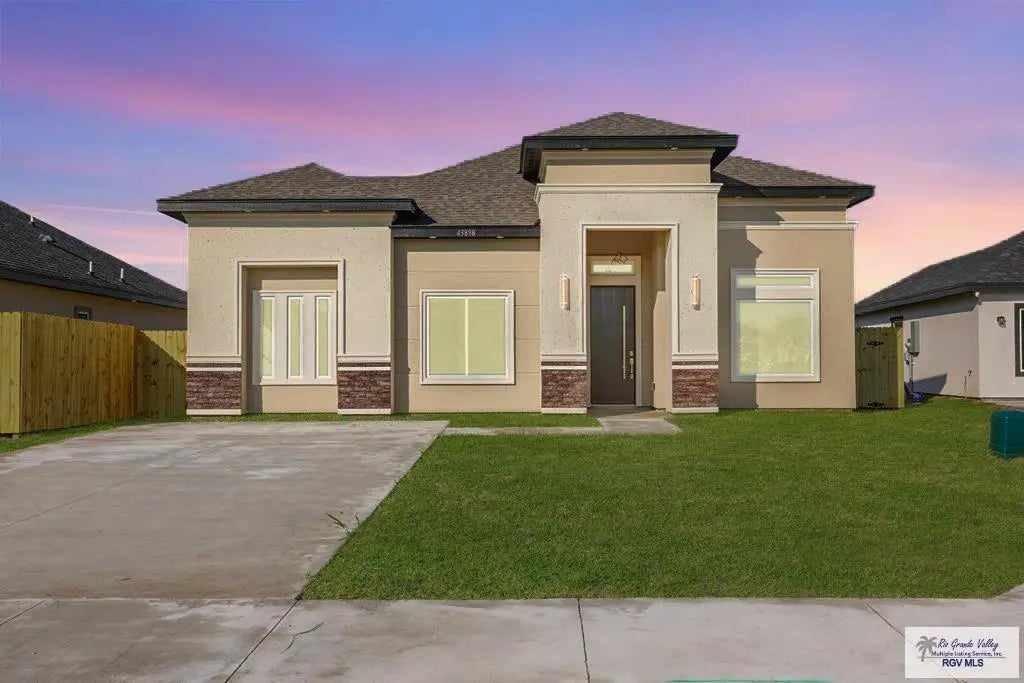 43898 Red Valley Ave, BROWNSVILLE