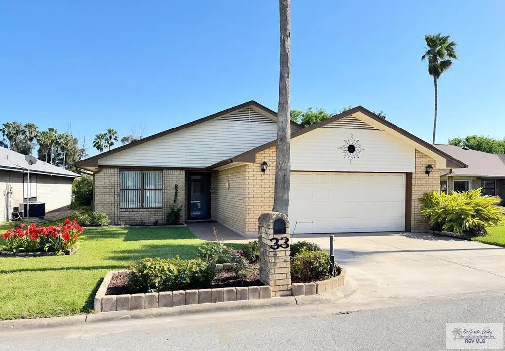 33 Shenandoah River Dr., BROWNSVILLE