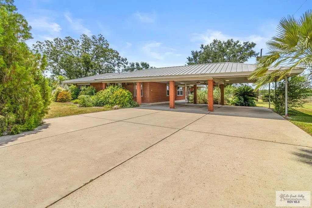 28664 Altas Palmas Rd, HARLINGEN