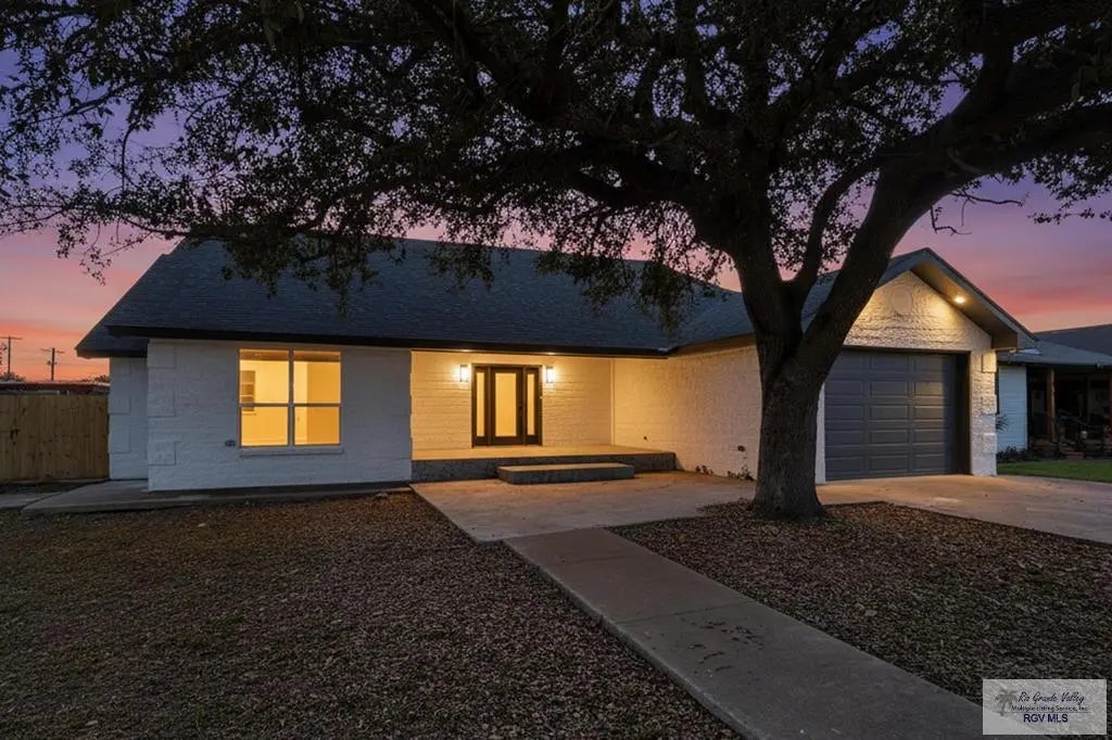 829 W White Ave., RAYMONDVILLE