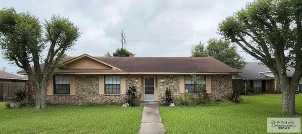 1322 Oak Ct., HARLINGEN