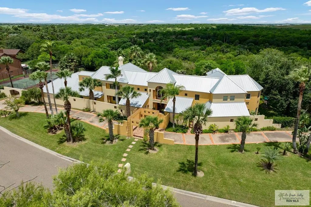 3201 Lazy Lake Dr, HARLINGEN